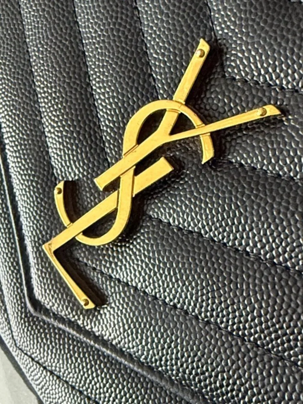 Cassandre Matellasse Flap Pouch Saint Laurent